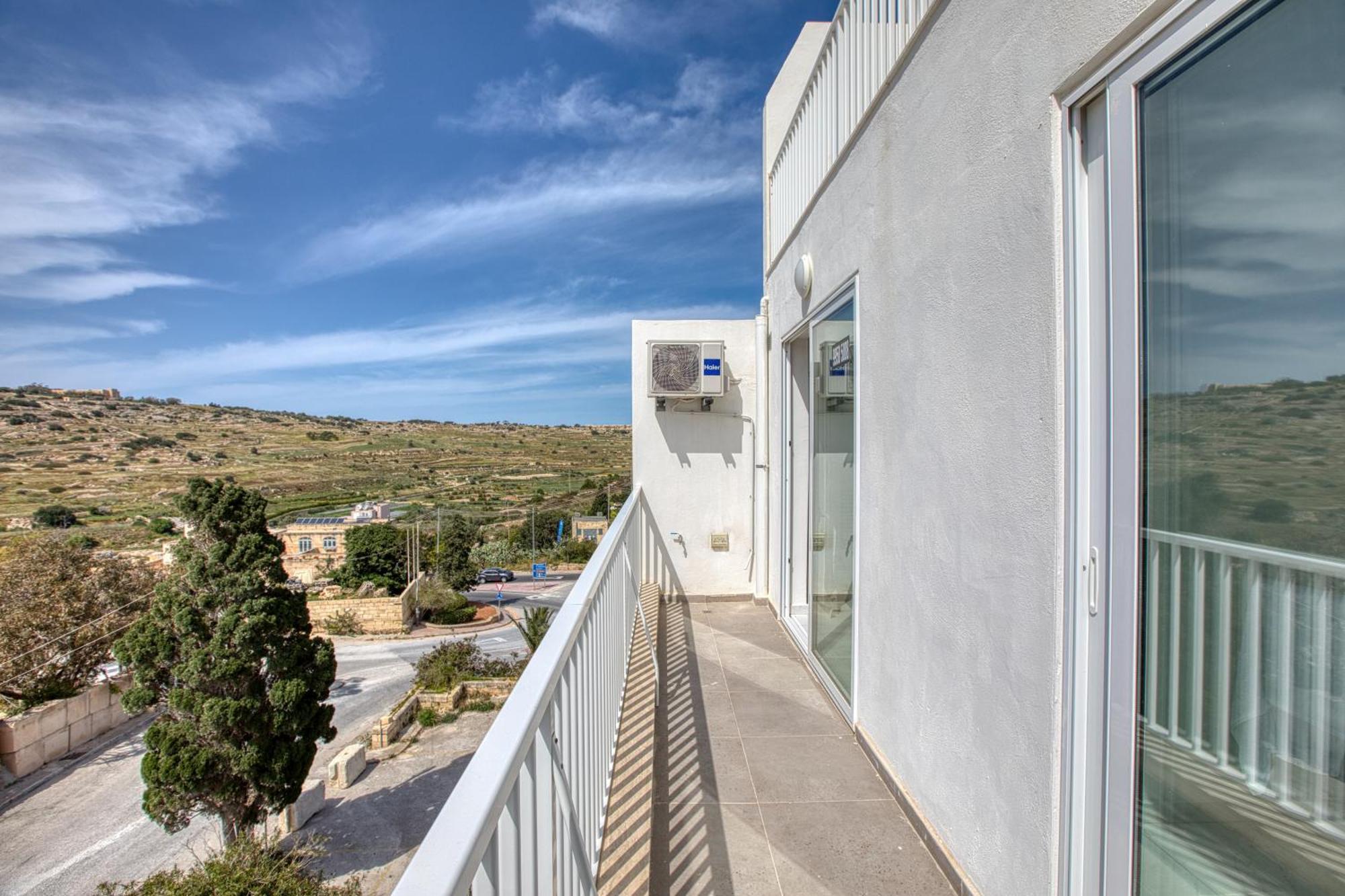 Blu Mar Sea View Apartments St. Paul's Bay Luaran gambar